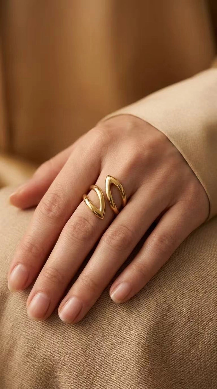 Anello Donna in Acciaio Inossidabile Design Ondulato