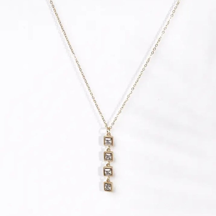 Quadra Shine Necklace | Gold-Plated Stainless Steel Cascade Jewelry - Elegant, Hypoallergenic, and Durable