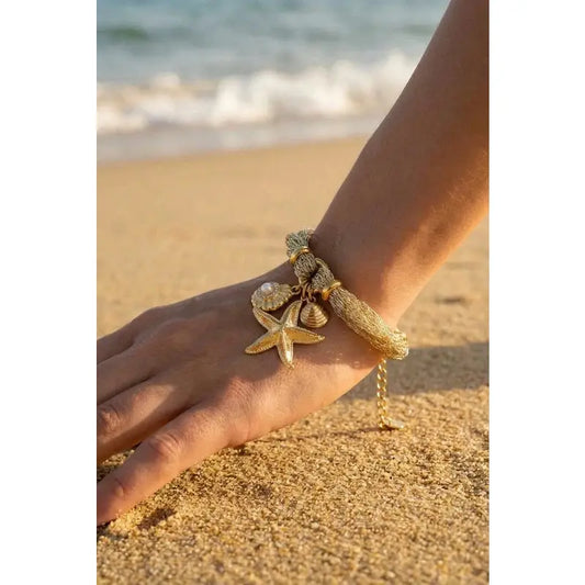 Bracciale "Incanto Marino" – Bracciale Corda Dorato in Acciaio Inossidabile con Ciondoli Marini e Stella Marina