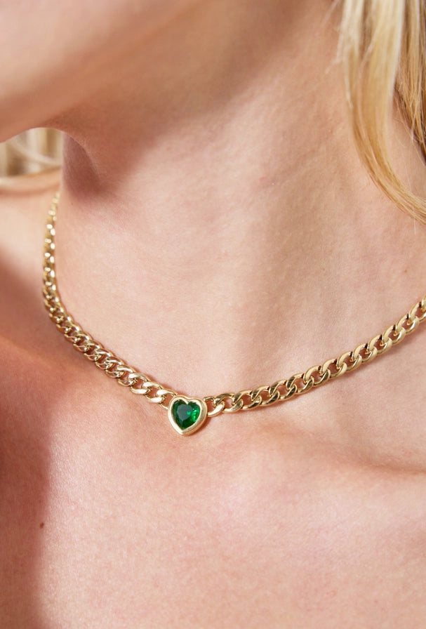 Cuore Sovrano – Collana con Pendente a versione gold con cuore verde e silver con cuore bianco