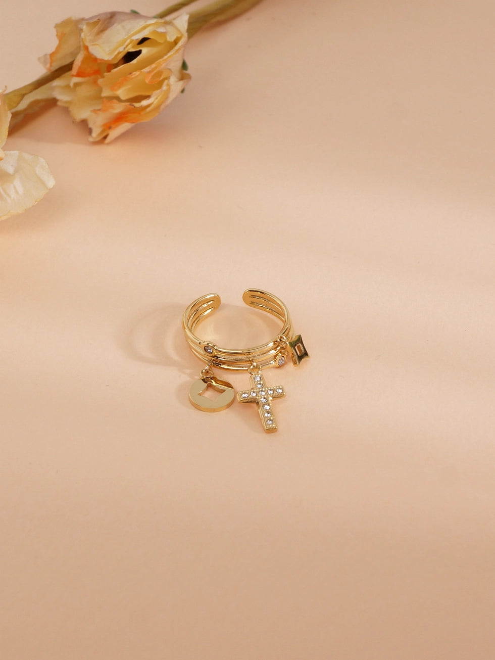 Divina - Anello con pendenti in acciaio inossidabile gold