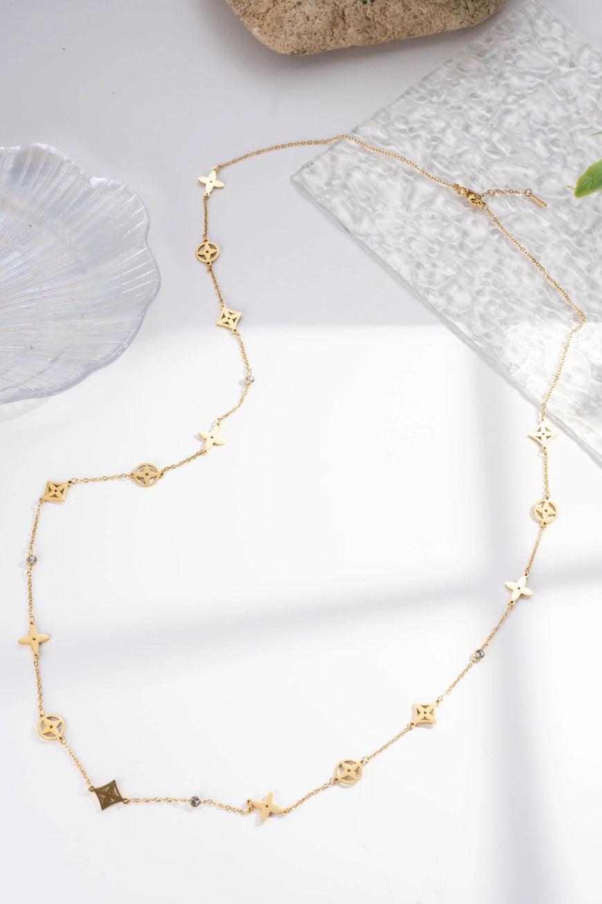 Collana Icona Luxe in acciaio inossidabile oro – collana con charms geometrici e zirconi donna