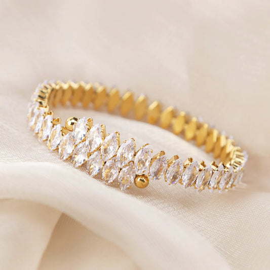 Bracciale “Luce Regale” in Acciaio Inossidabile Oro con Zirconi