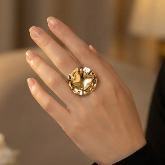 Anello AUREA – Anello Donna in Acciaio Inossidabile Design Scultoreo