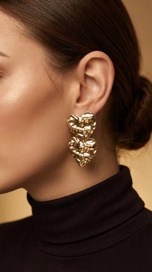 Orecchini CORALIA – Orecchini Donna in Acciaio Inossidabile Oro con Cuori Martellati