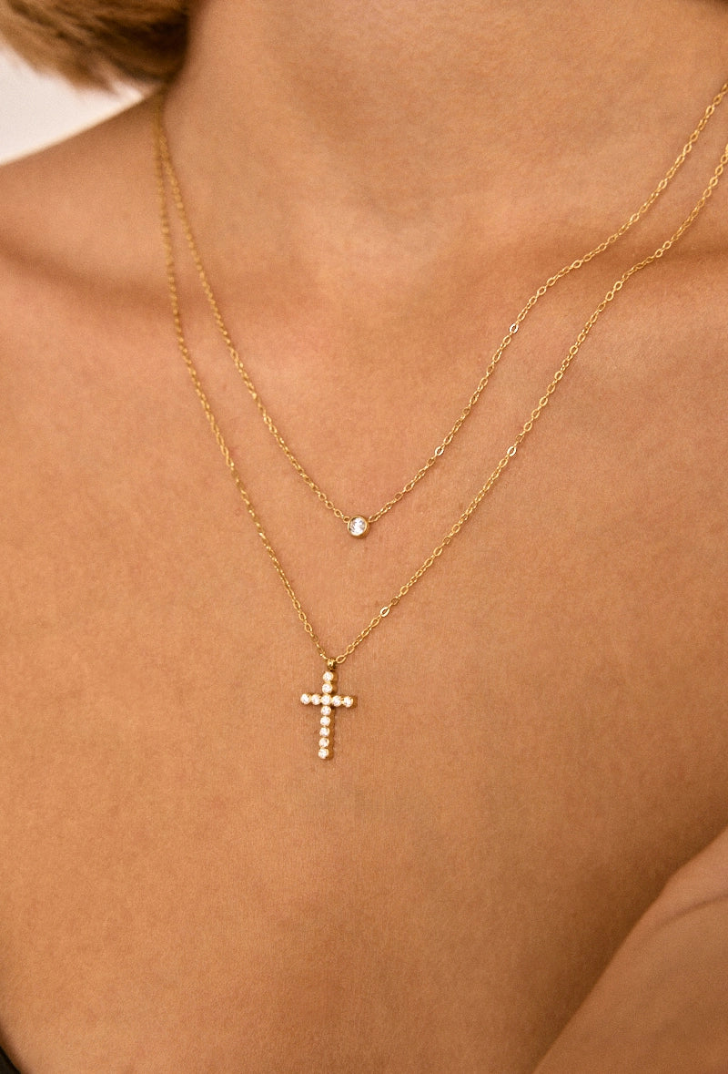 Collana Eternal Glow con Croce di Zirconi in Acciaio Inossidabile – Oro o Argento