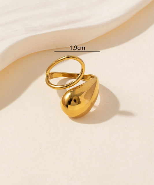 Anello goccia lucida in acciaio inossidabile versione silver e gold