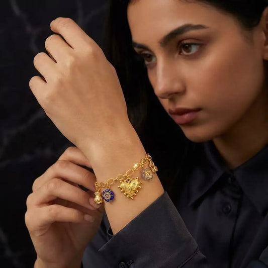 Bracciale "Aura Mediterranea", Bracciale Charm Donna in Acciaio Inox Dorato con Cuore e Fiori